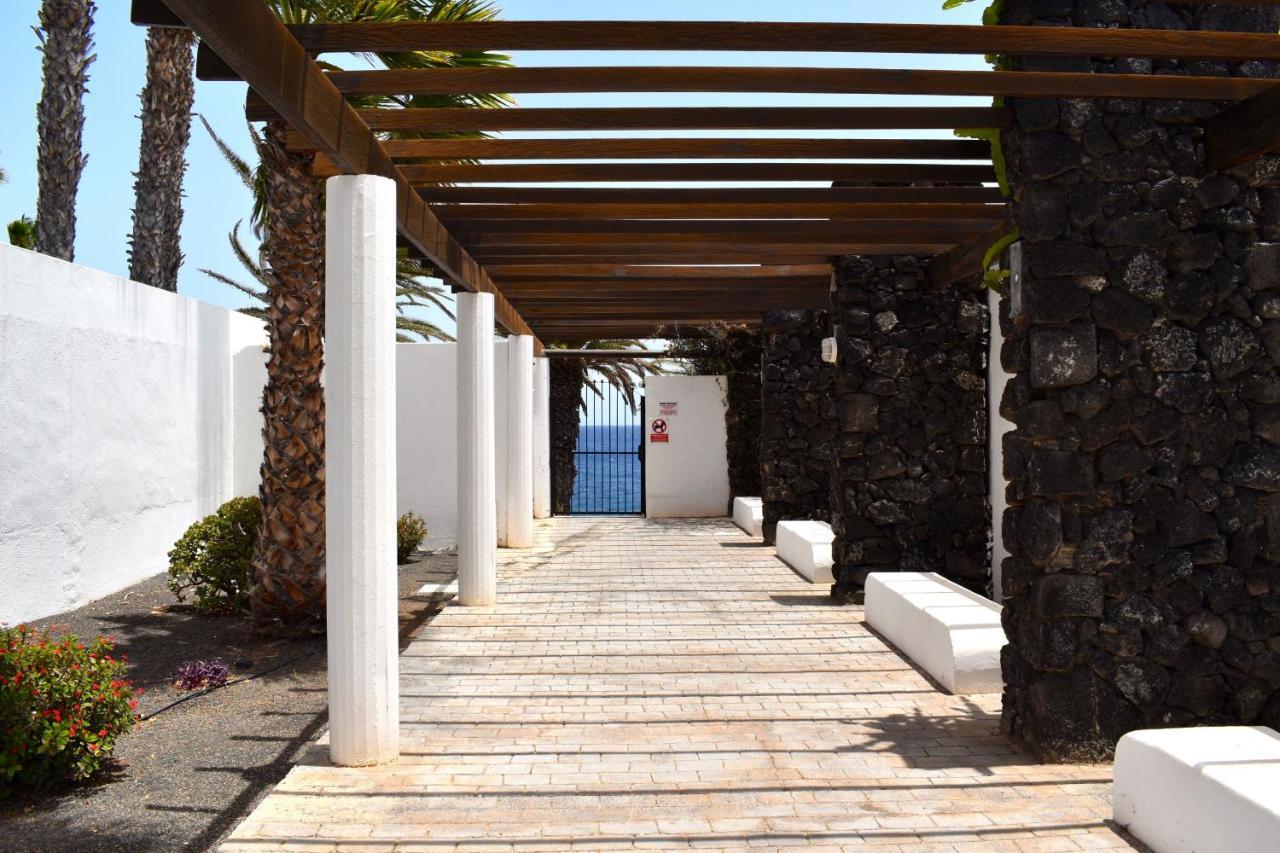 Sunny Bungalow In Front Of The Sea 3 Bedrooms Costa Teguise Extérieur photo